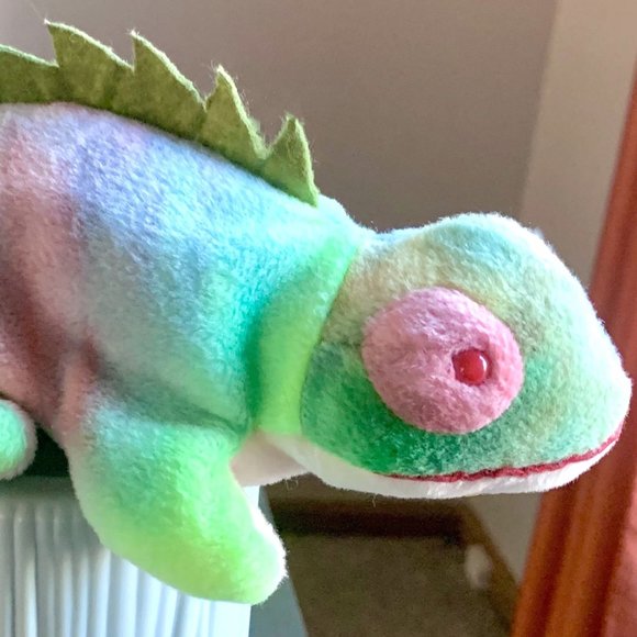 1997 4038 Iggy Iguana Incorrect Rainbow Tie-Dye Plush Ty Beanie Baby MWMT - Picture 1 of 12
